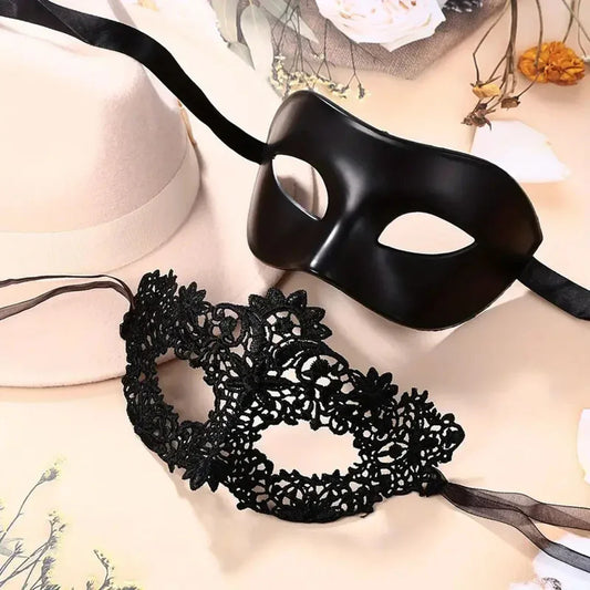 2pcs Elegant Masquerade Mask Set for Couples